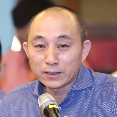 左立-北京大學人民醫(yī)院腎內(nèi)科主任、教授、博士生導師