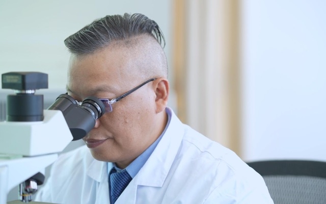 “中國(guó)蝦青素之父” 從軍醫(yī)到微藻專家，十年如何打破國(guó)際壟斷